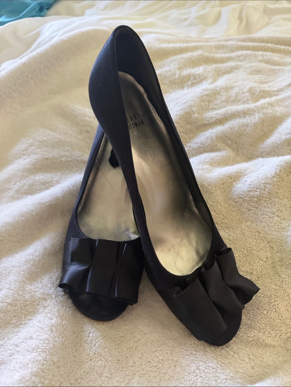 Stuart Weitzman Black Satin Open Toe Ruffle Pump size 11